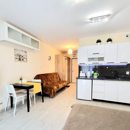 Cracow Novum Apartment Downtown 4 Persons Krasków Exterior foto