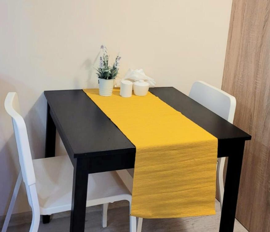 Cracow Novum Apartment Downtown 4 Persons Krasków Exterior foto