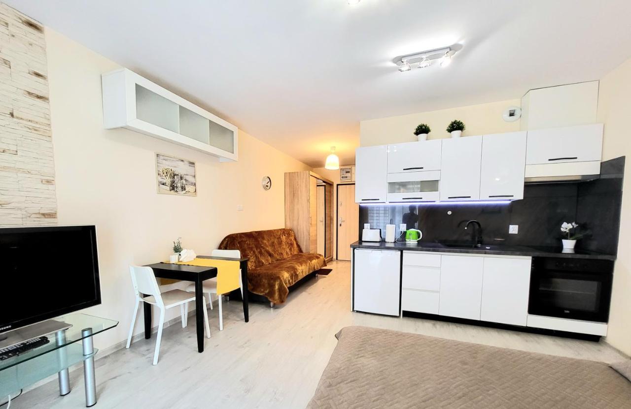 Cracow Novum Apartment Downtown 4 Persons Krasków Exterior foto